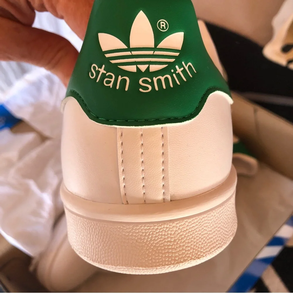 NEW in box! Adidas Stan Smith white and green Mens sneaker size 11 and… - Picture 6 of 12